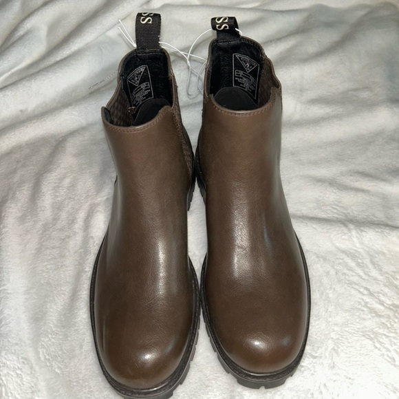 Guess Brown Ankle Boots with Slip-On Design - Picture 1 of 6